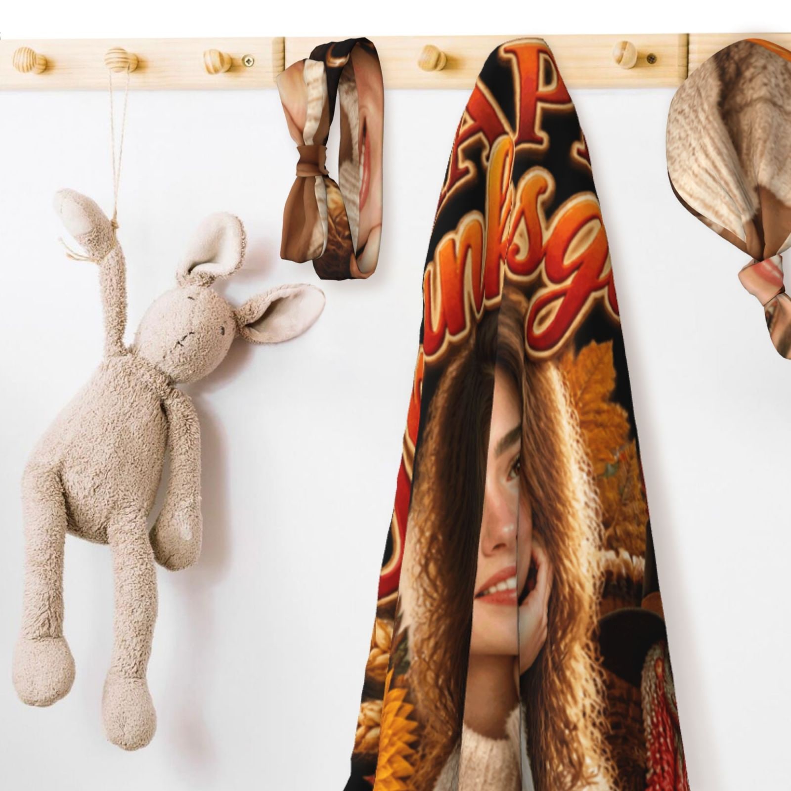 Baby-Wickeldecke, Mütze und Stirnband im Set — front-8
